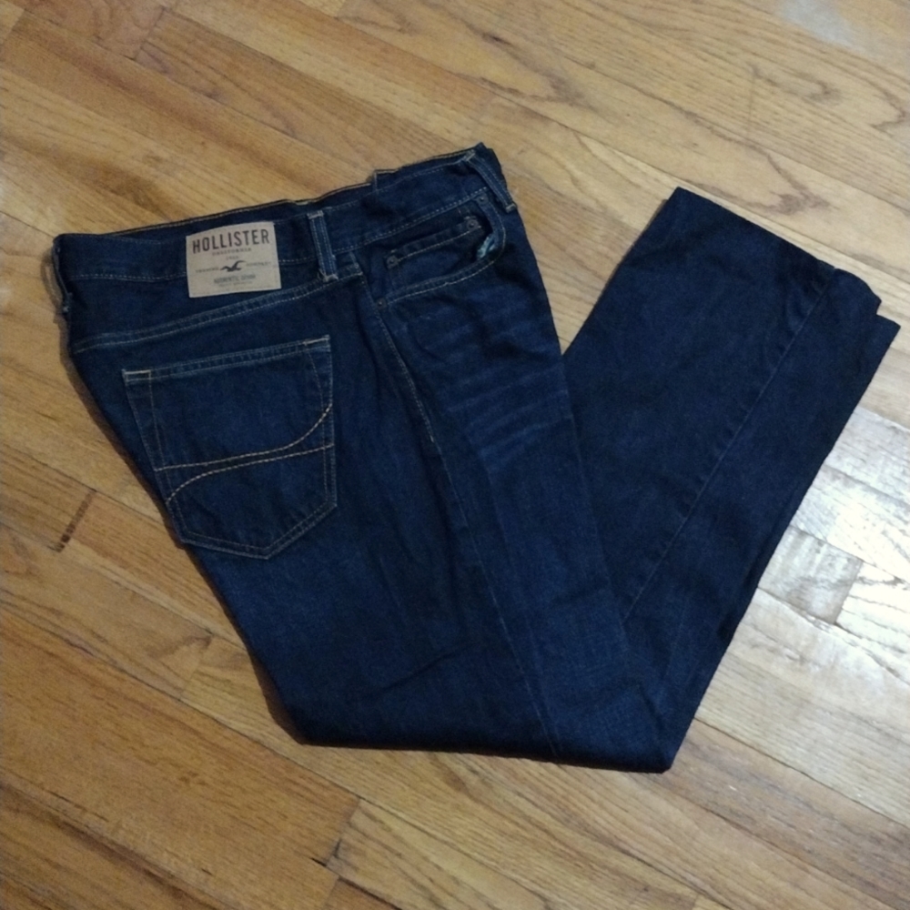 Hollister Men's Classic-Fit Jeans 5 Pockets Straight Leg Solid Blue Size…